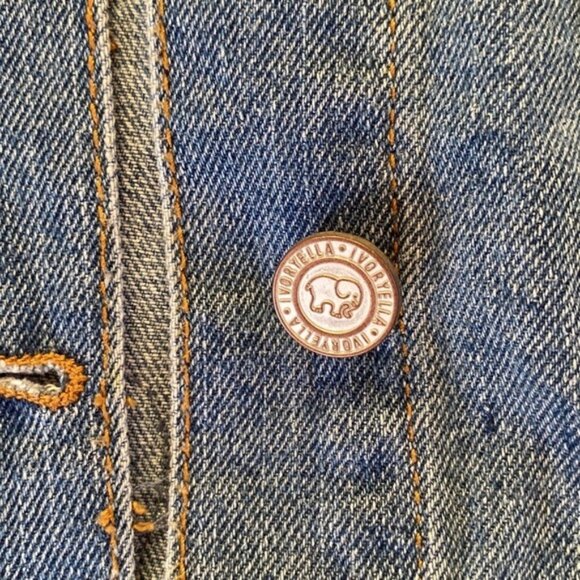 Ivory Ella Ladies Sequined Elephant Distressed Jean Jacket Women’s Size Medium - Picture 4 of 8
